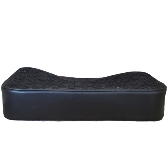 Poppy Sparkly Cross Body Bag - Picture 4 of 13